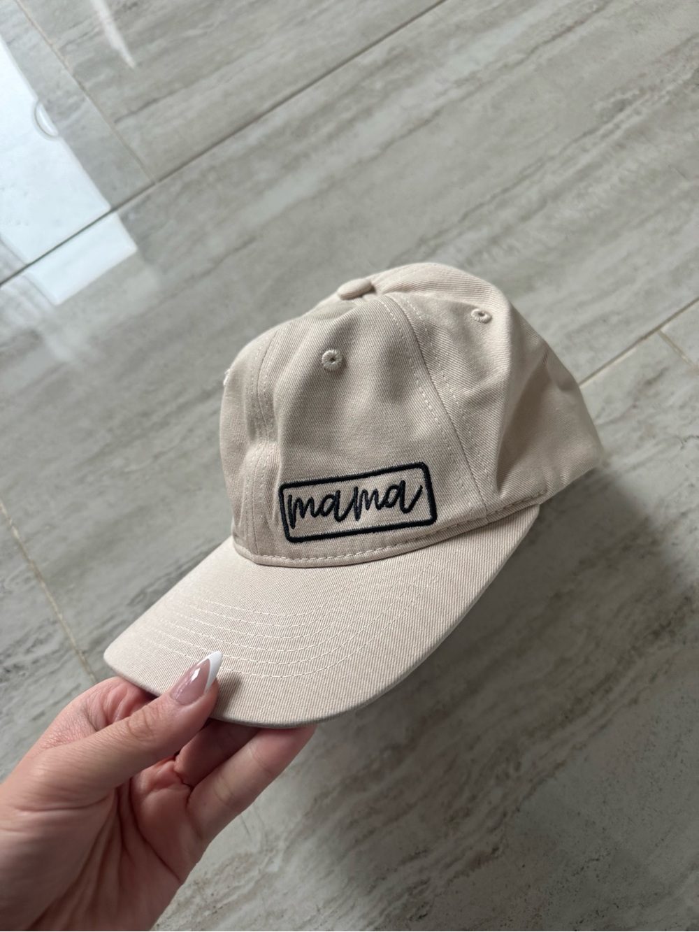 mama beige hat - Picture 1 of 3